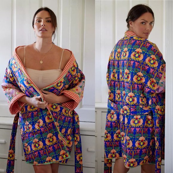 NEW Rare Mary O'Malley Anthropologie Abstract Patchwork Reversible Quilted Robe - Picture 6 of 17